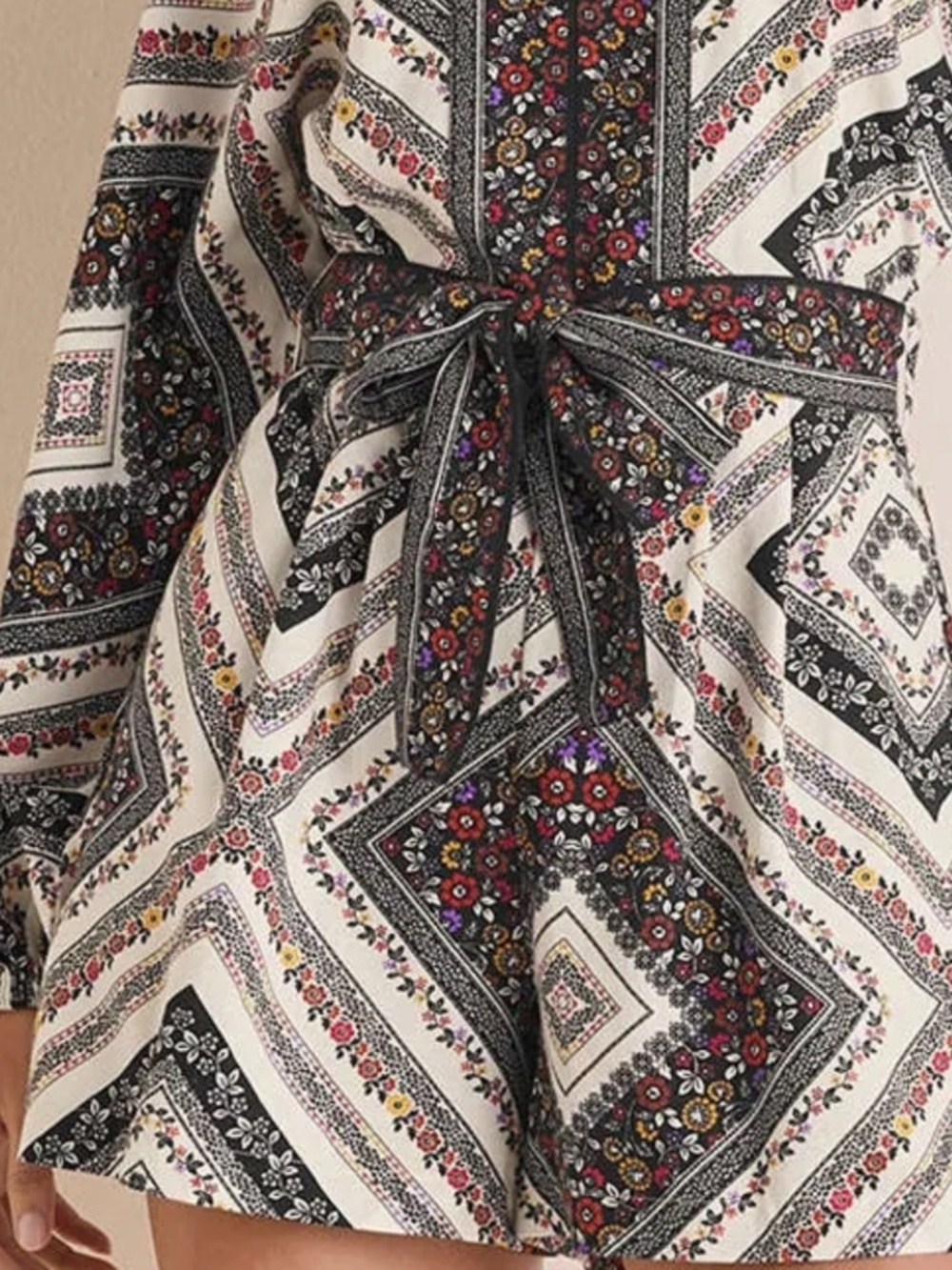 VENUS Linen Tie-Waist ROMPER Summer Prairie Patchwork Floral NWT - Picture 9 of 11